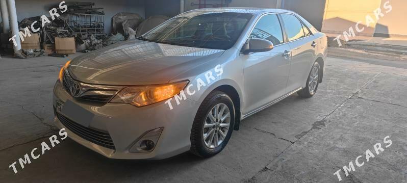 Toyota Camry 2012 - 200 000 TMT - Мары - img 3