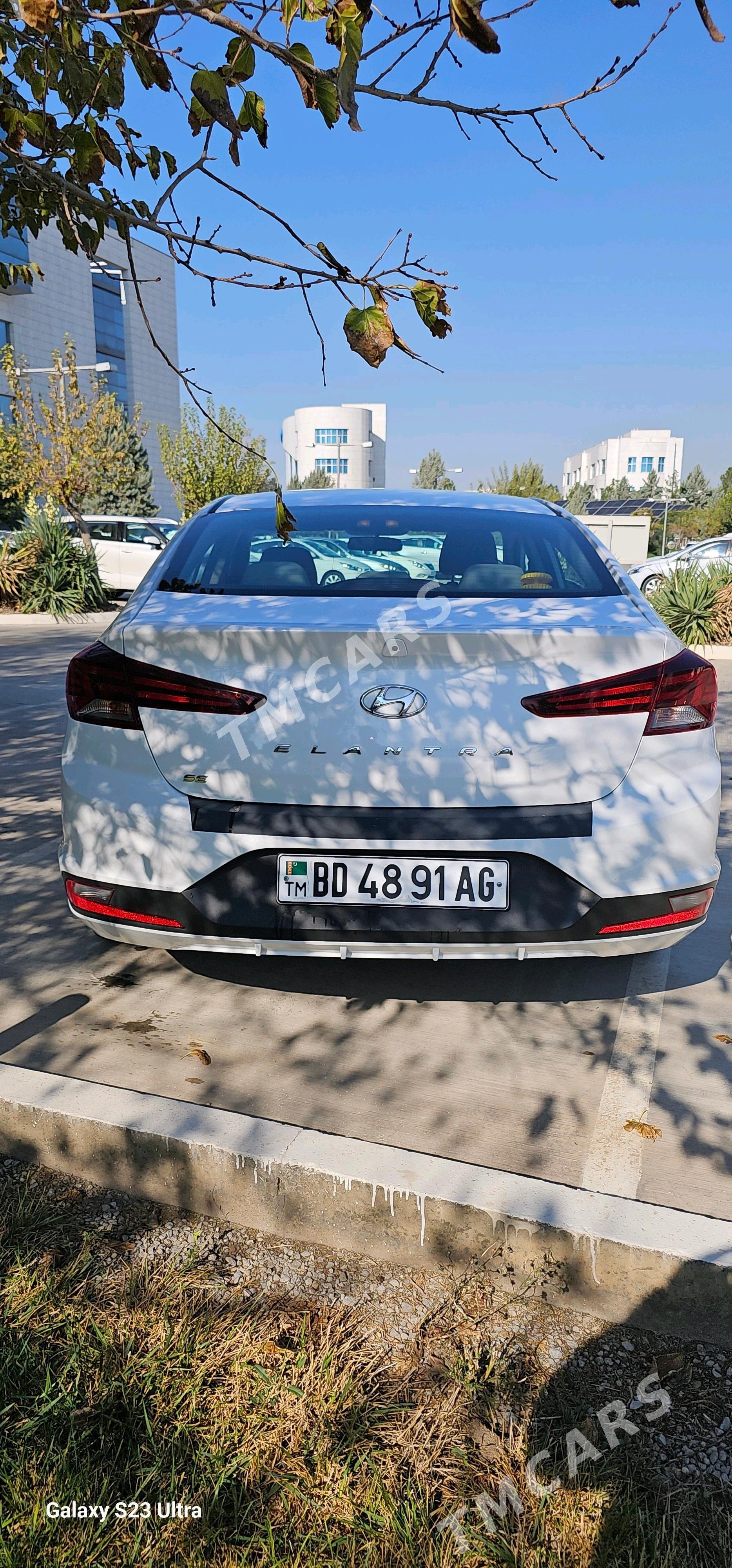 Hyundai Elantra 2020 - 205 000 TMT - Aşgabat - img 5