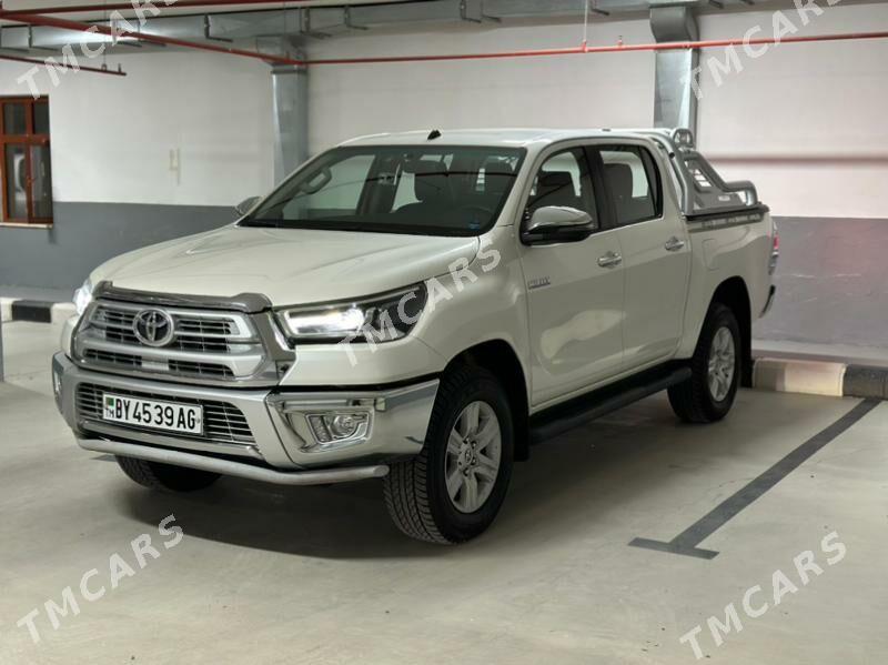 Toyota Hilux 2021 - 624 000 TMT - Ашхабад - img 5