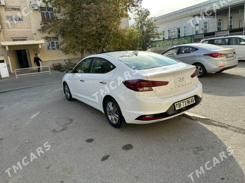 Hyundai Elantra 2020 - 240 000 TMT - Мир 1 - img 5