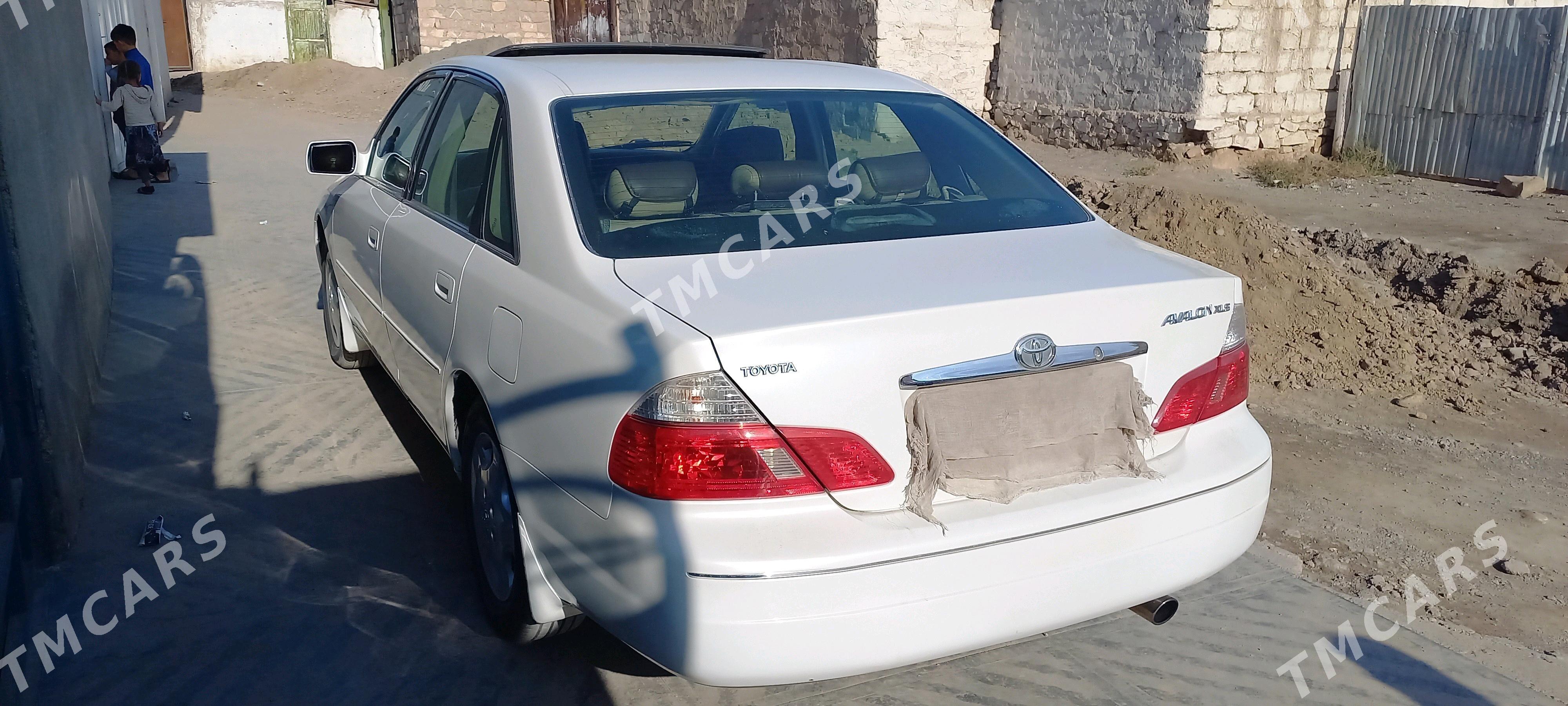 Toyota Avalon 2004 - 200 000 TMT - Магданлы - img 3