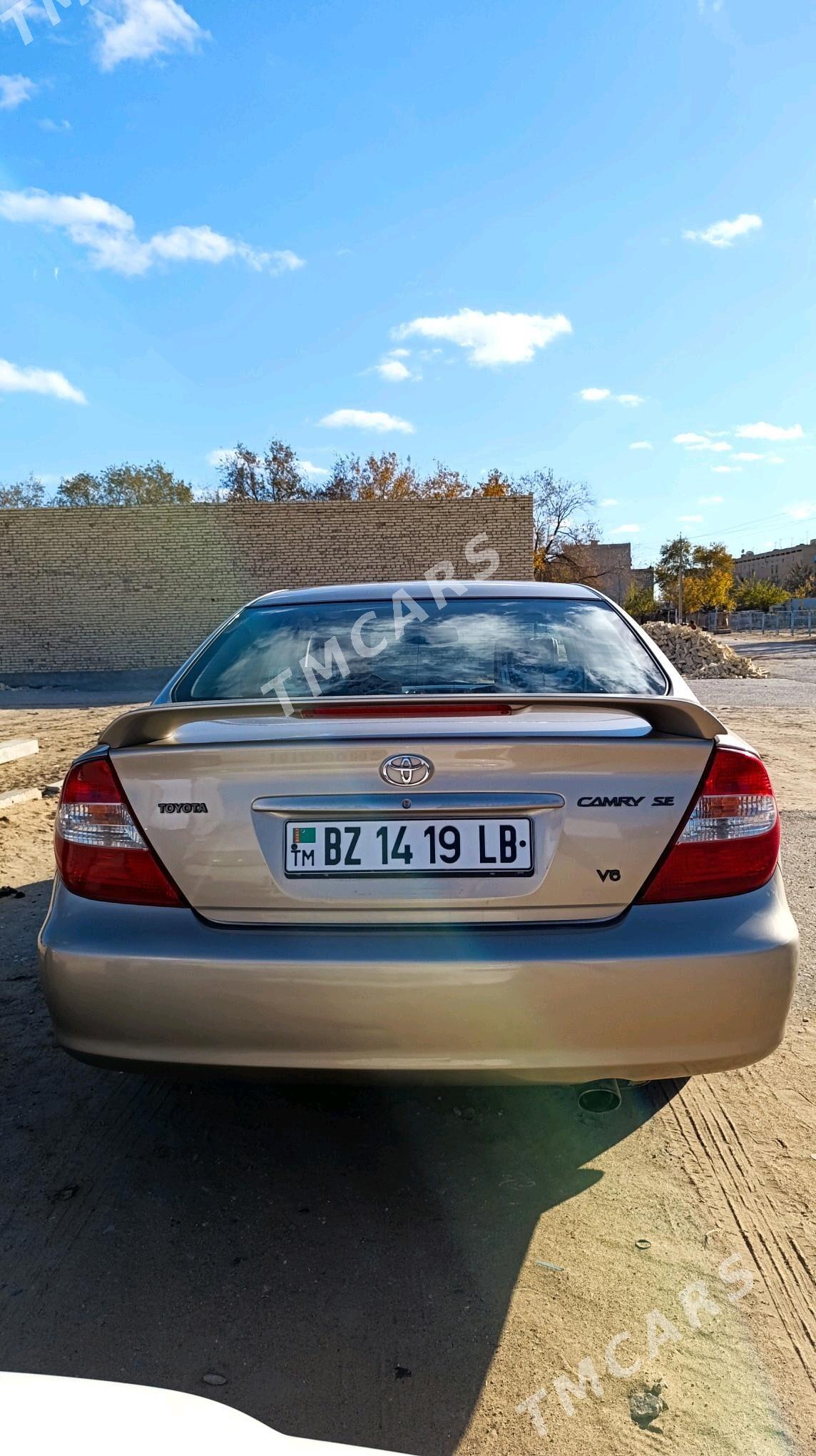 Toyota Camry 2002 - 170 000 TMT - Gazojak - img 4