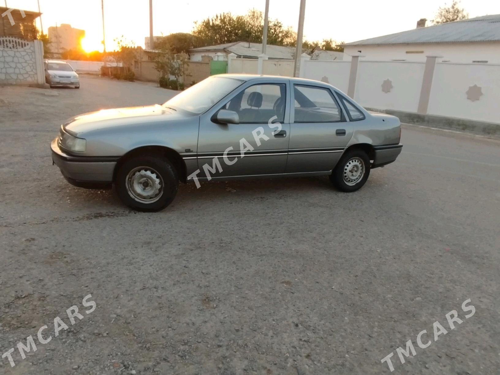 Opel Vectra 1991 - 24 000 TMT - Mary - img 2