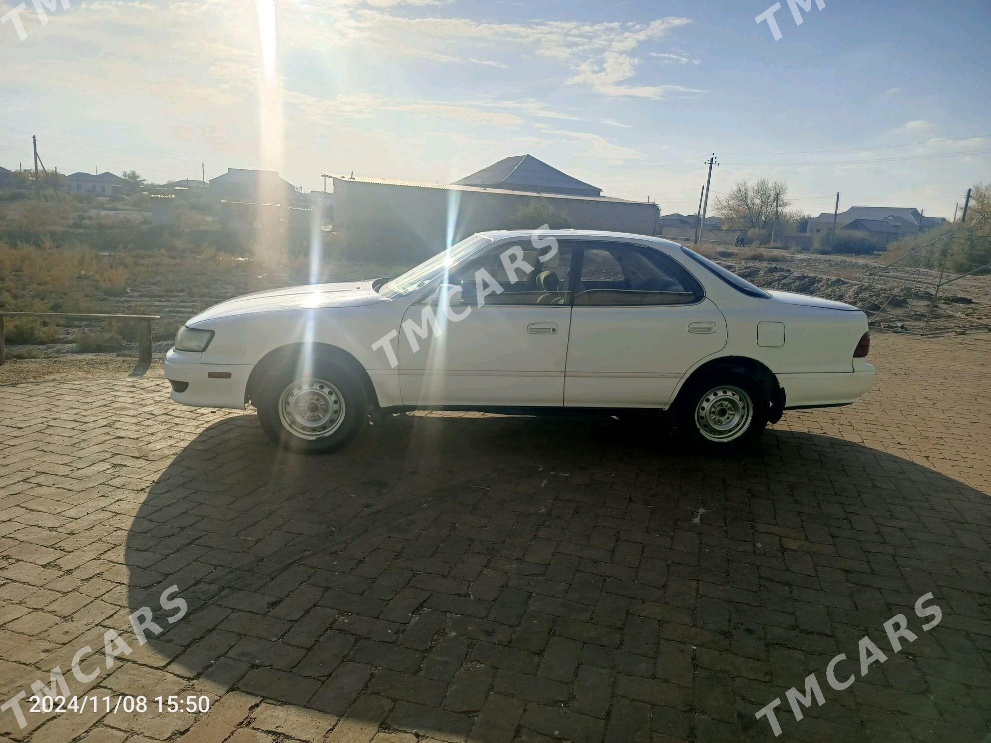 Toyota Vista 1991 - 45 000 TMT - Ёлётен - img 6