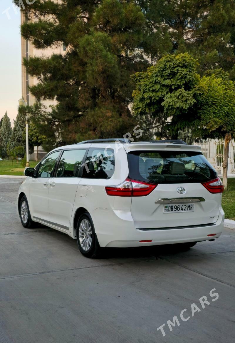 Toyota Sienna 2017 - 367 000 TMT - Мары - img 5