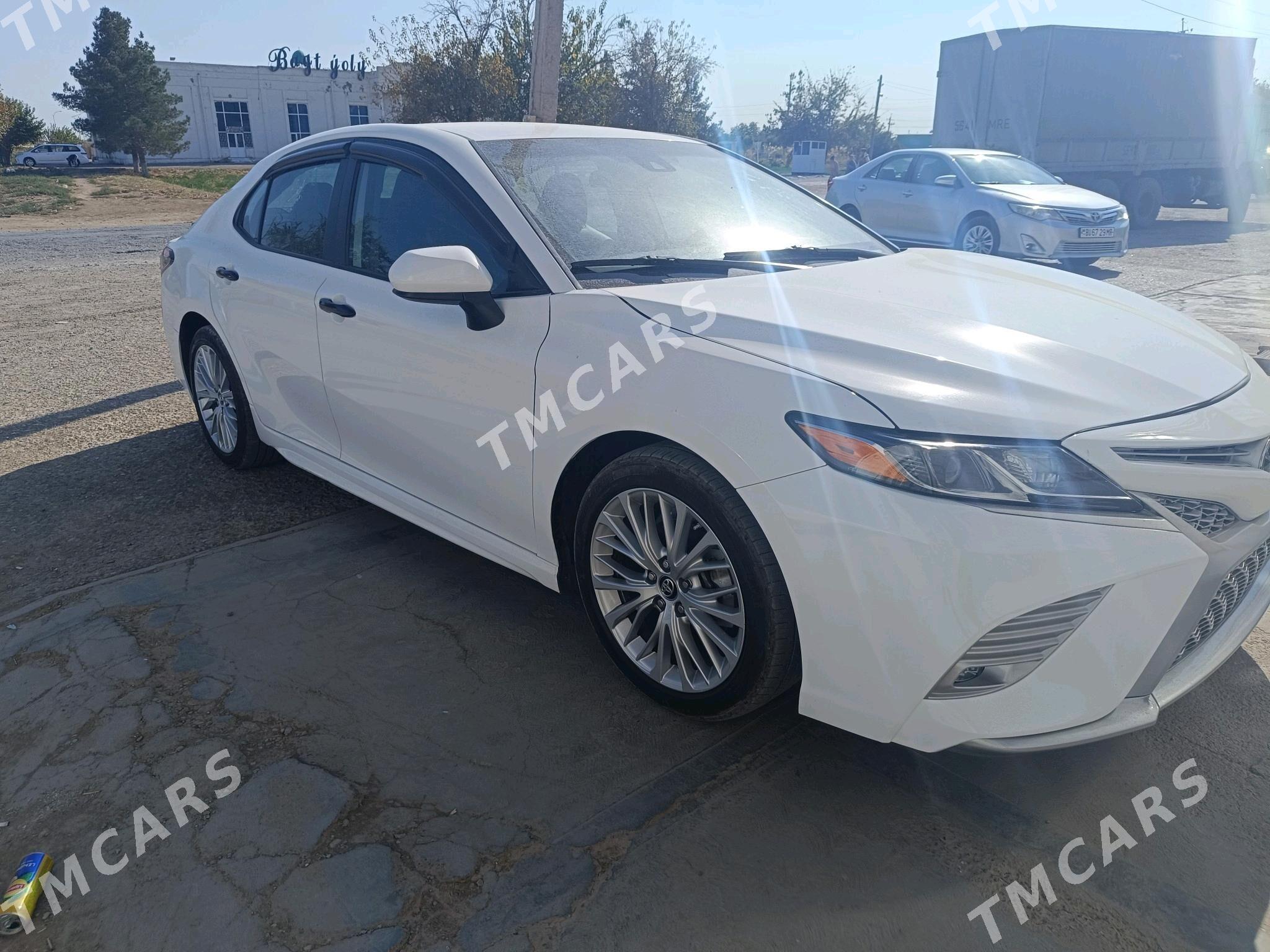 Toyota Camry 2019 - 275 000 TMT - Garagum etraby - img 3