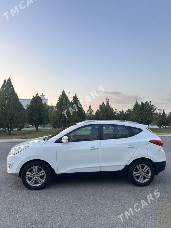 Hyundai Tucson 2012 - 190 000 TMT - Ашхабад - img 3