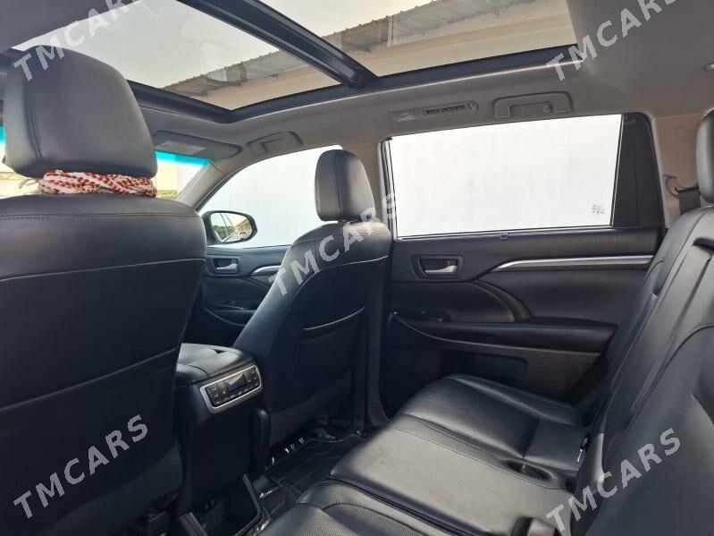 Toyota Highlander 2018 - 400 000 TMT - Aşgabat - img 2