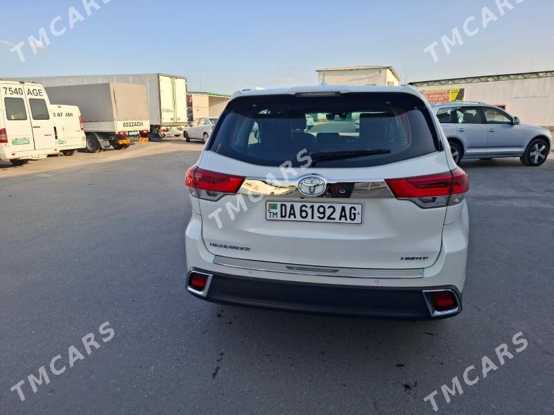 Toyota Highlander 2018 - 400 000 TMT - Aşgabat - img 5