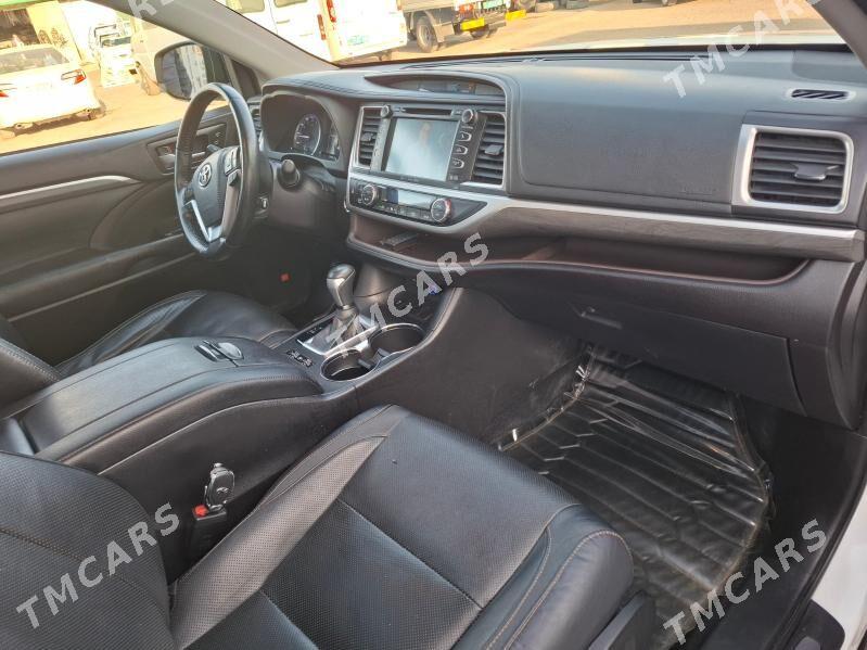 Toyota Highlander 2018 - 400 000 TMT - Aşgabat - img 3