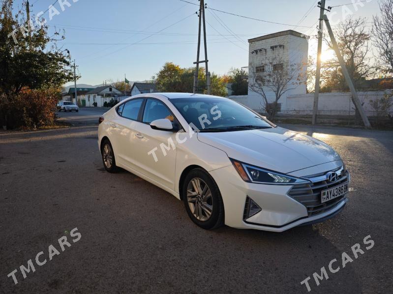 Hyundai Elantra 2020 - 265 000 TMT - Gyzylarbat - img 2