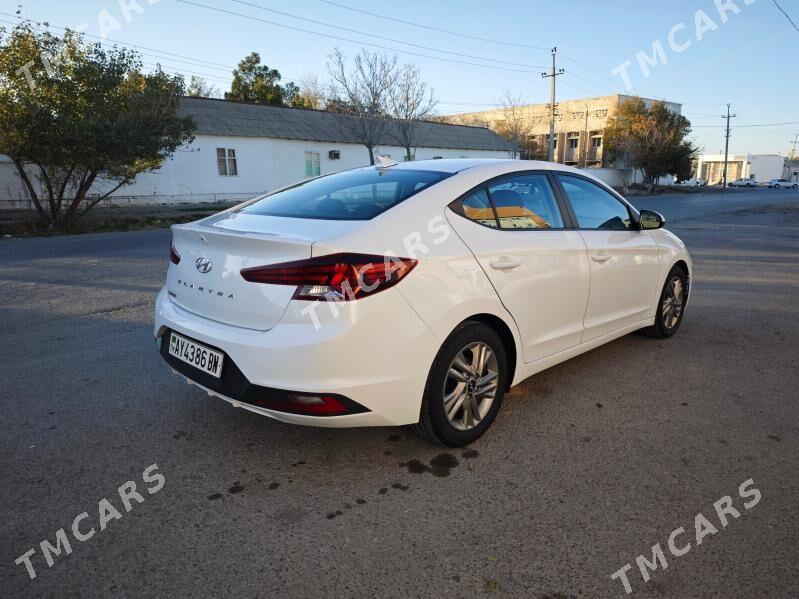 Hyundai Elantra 2020 - 265 000 TMT - Gyzylarbat - img 5