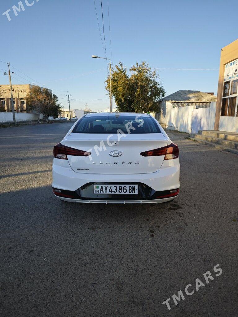 Hyundai Elantra 2020 - 265 000 TMT - Gyzylarbat - img 6