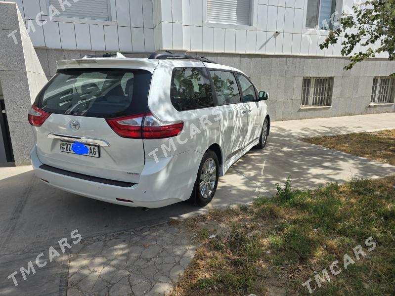 Toyota Sienna 2018 - 440 000 TMT - Aşgabat - img 2