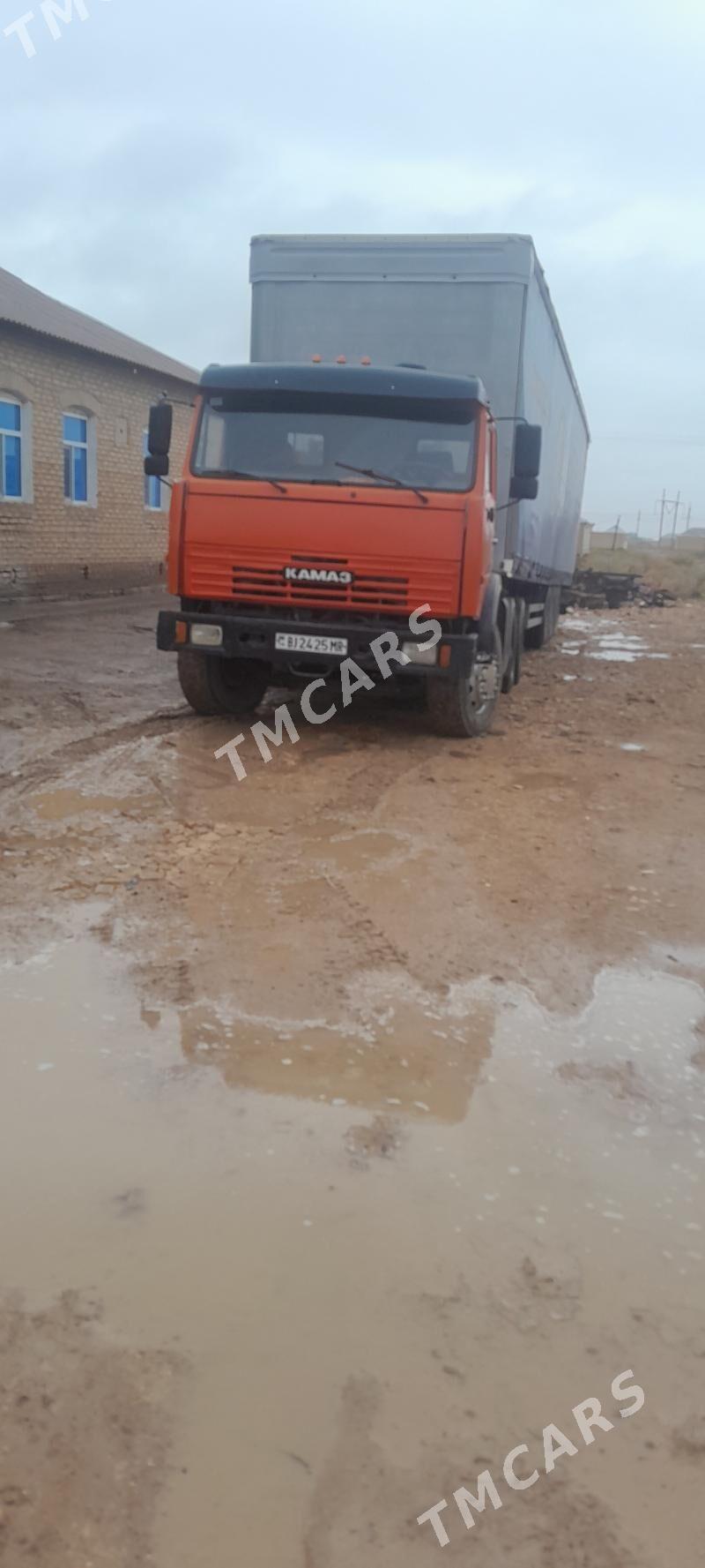 Kamaz Euro 3 2008 - 140 000 TMT - Байрамали - img 2