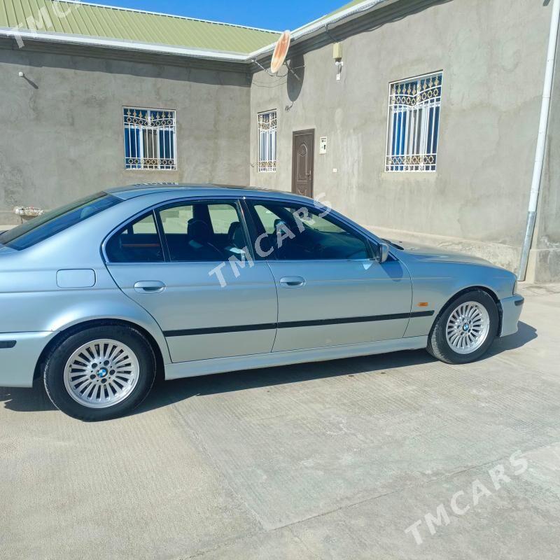 BMW E39 1996 - 75 000 TMT - Мары - img 5