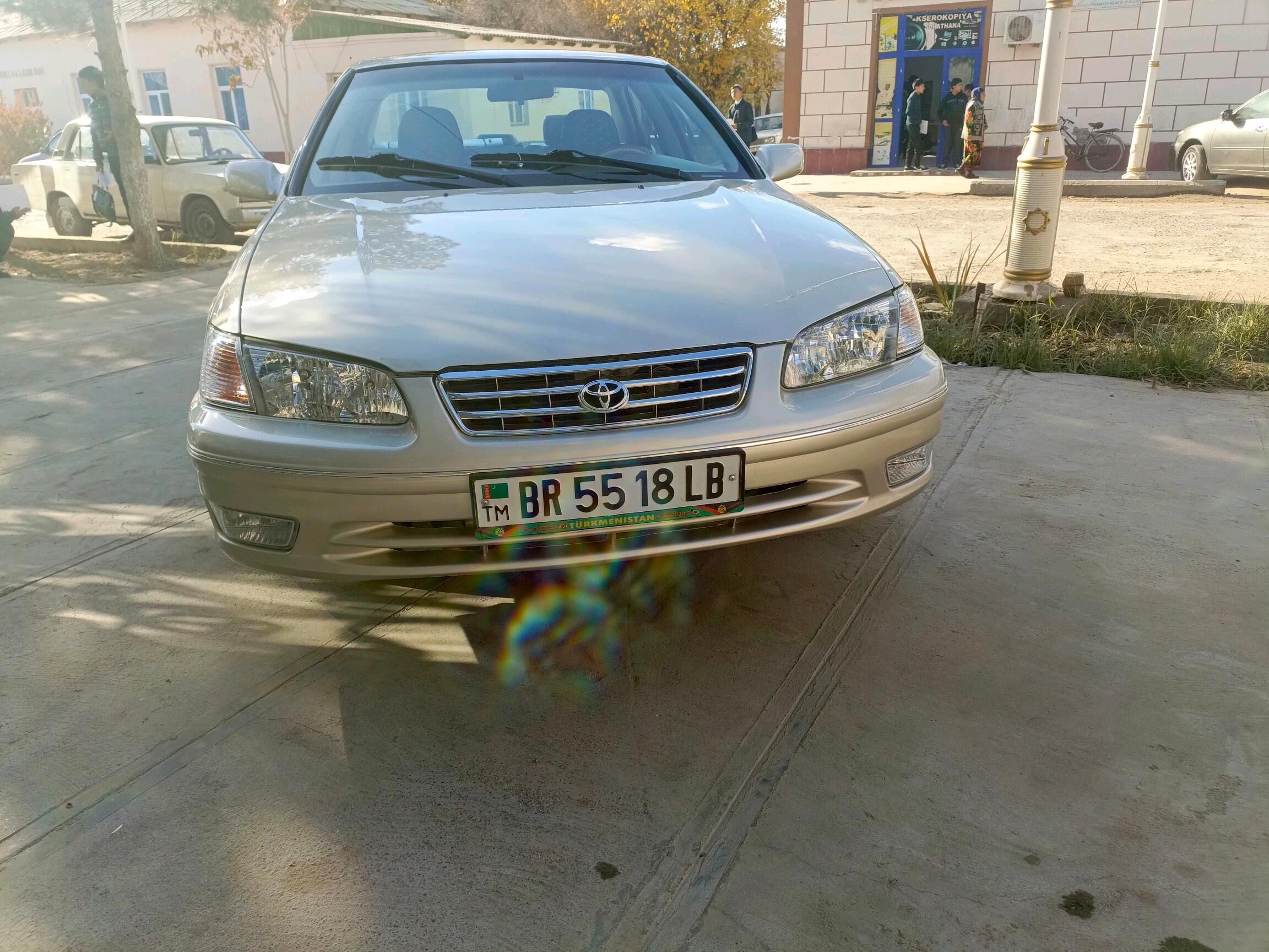 Toyota Camry 1999 - 120 000 TMT - Дянев - img 5