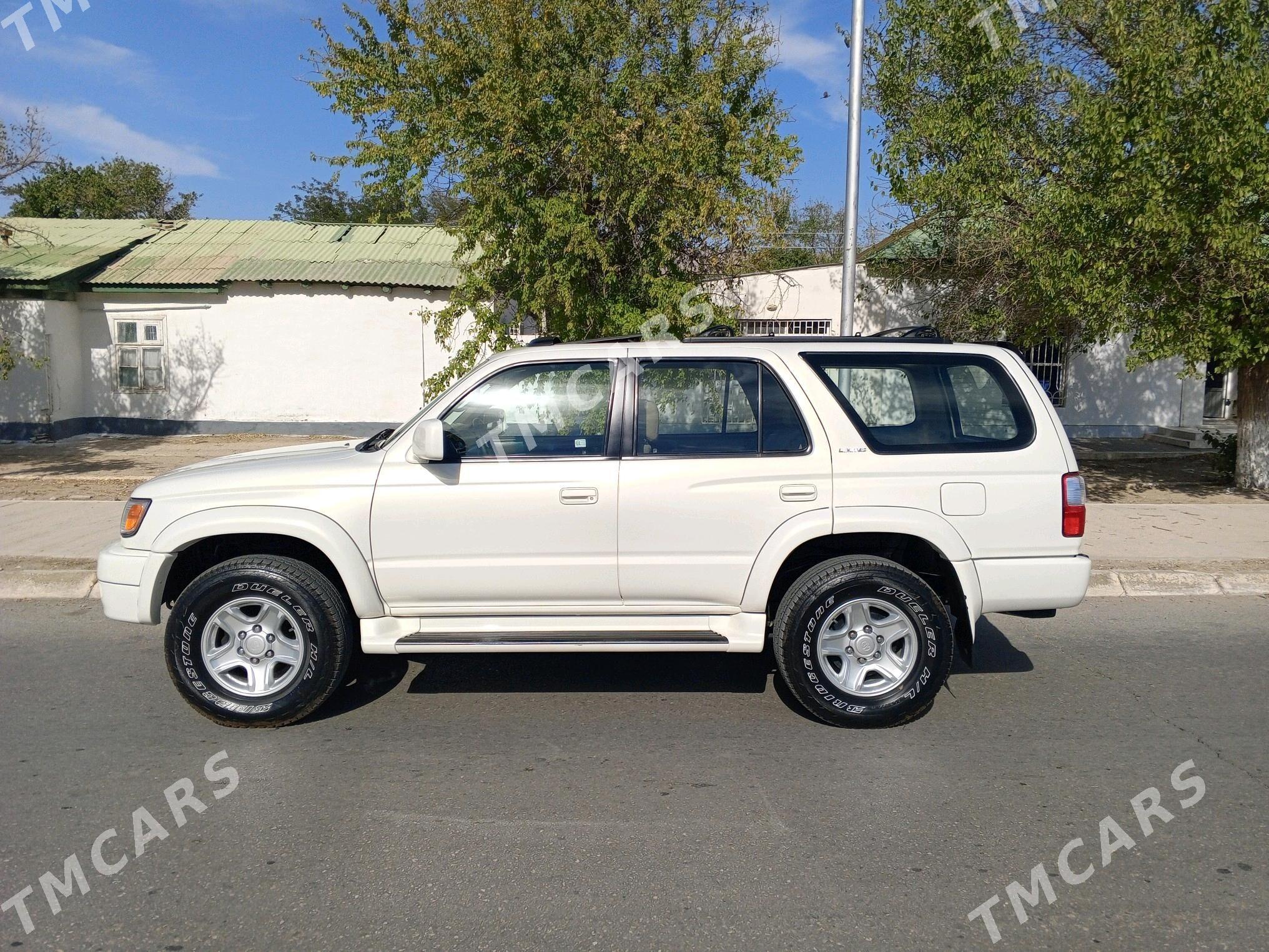 Toyota 4Runner 2000 - 160 000 TMT - Balkanabat - img 2