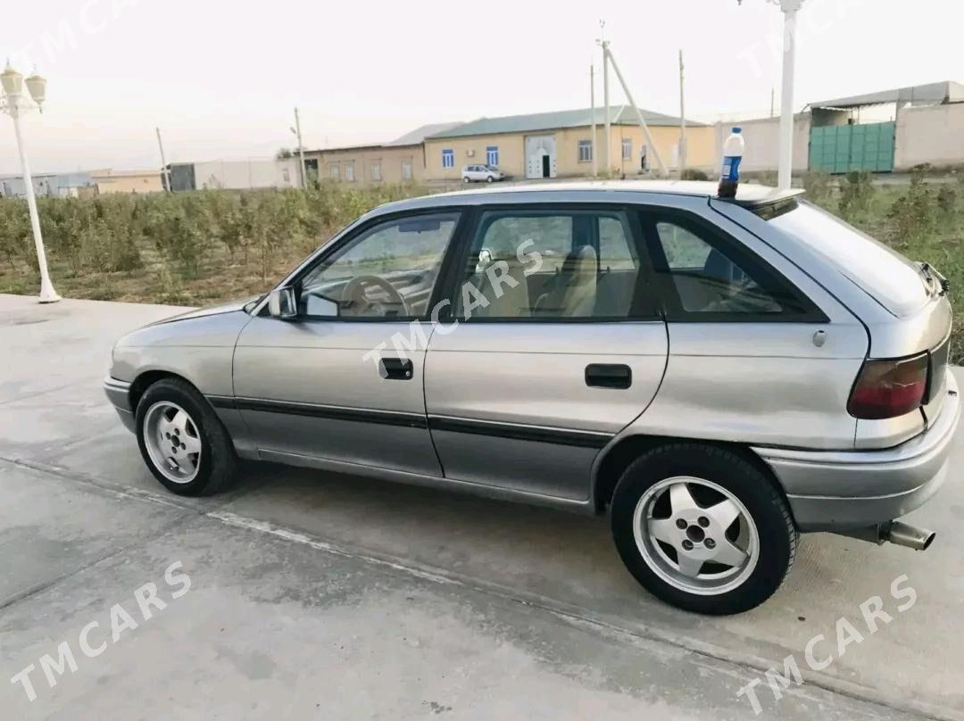 Opel Astra 1993 - 32 000 TMT - Туркменабат - img 4