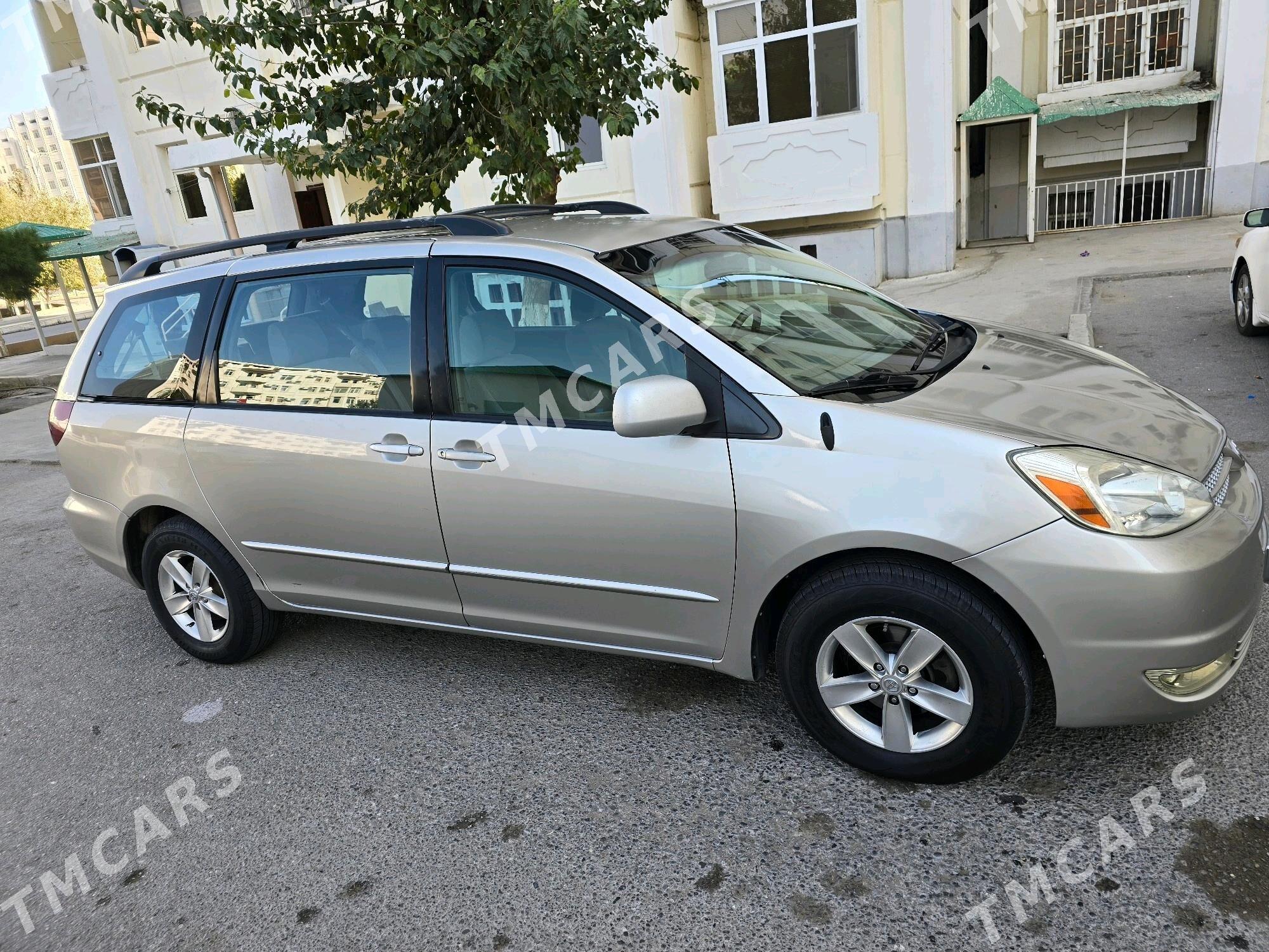 Toyota Sienna 2004 - 210 000 TMT - Мир 6 - img 6