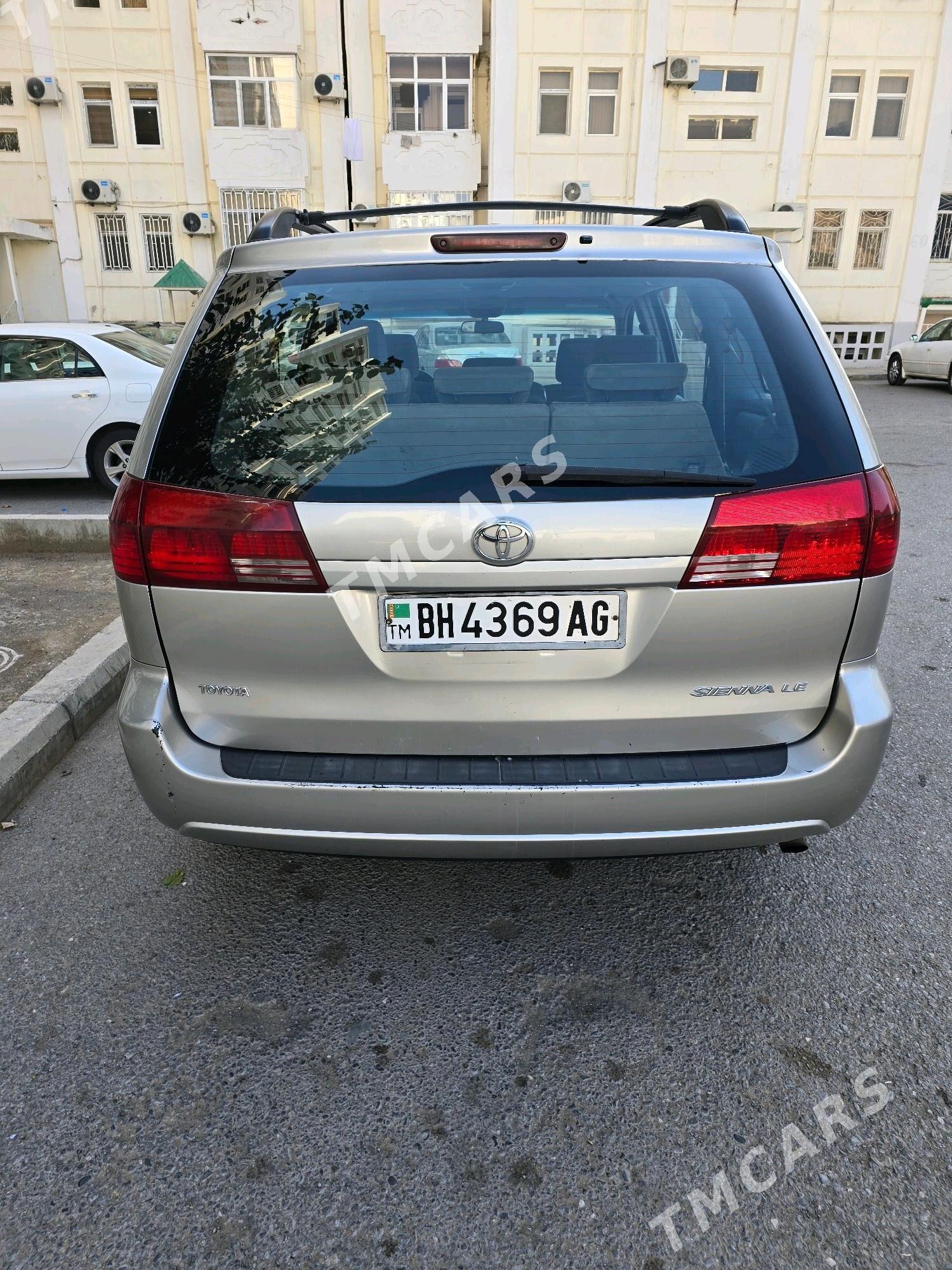 Toyota Sienna 2004 - 210 000 TMT - Мир 6 - img 5