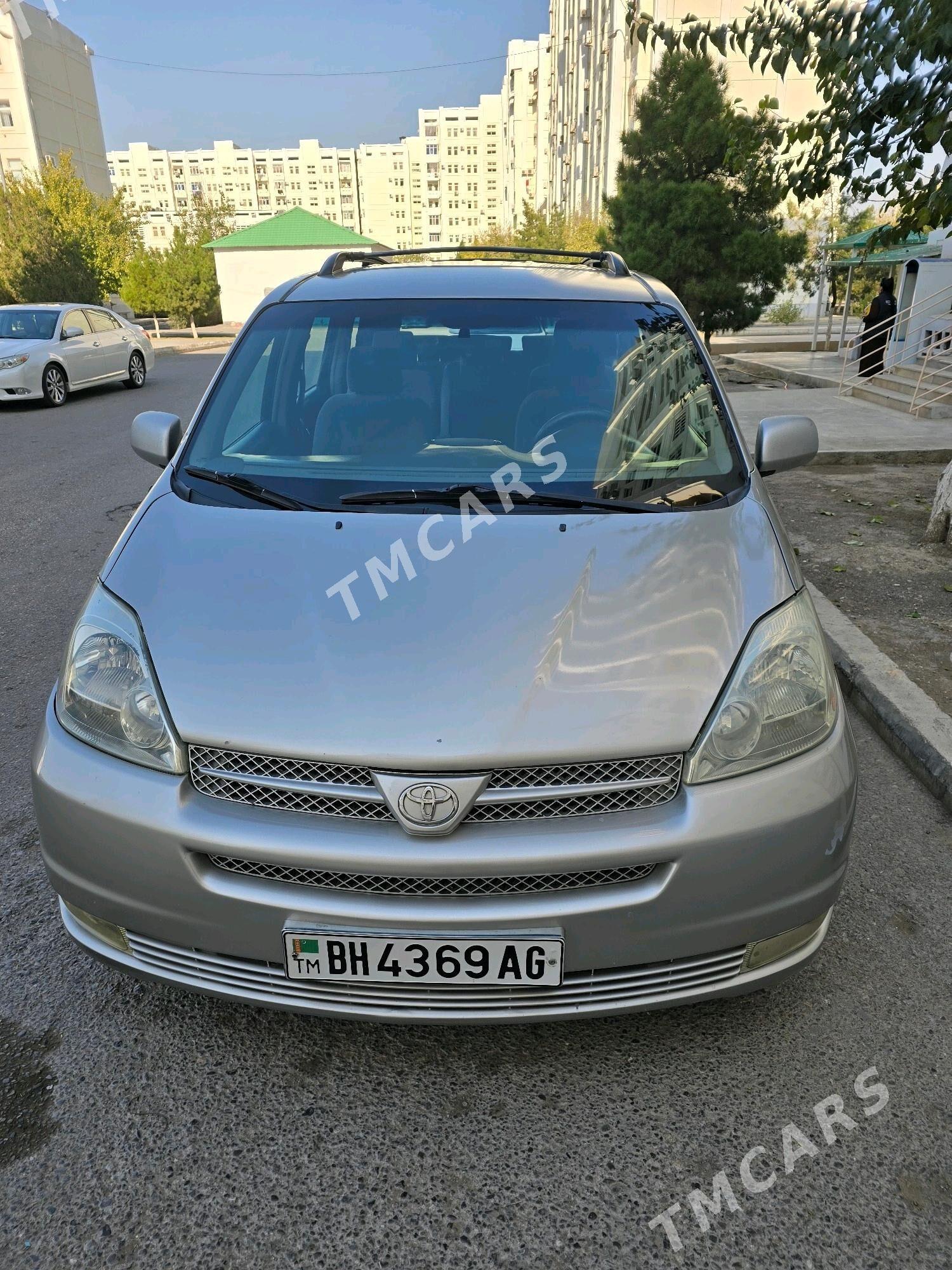 Toyota Sienna 2004 - 210 000 TMT - Мир 6 - img 7