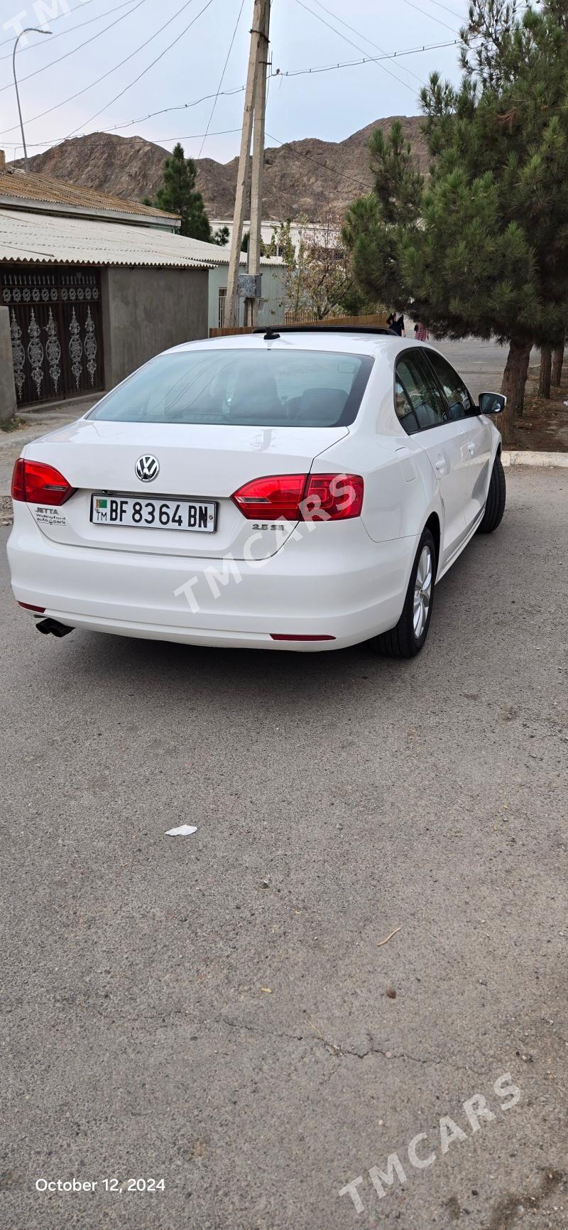 Volkswagen Jetta 2011 - 130 000 TMT - Туркменбаши - img 3