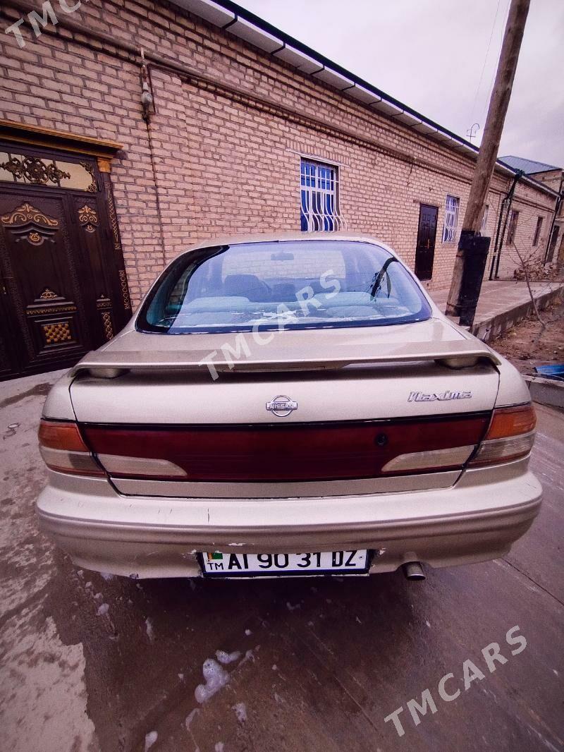 Nissan Maxima 1996 - 50 000 TMT - Гурбансолтан Едже - img 3