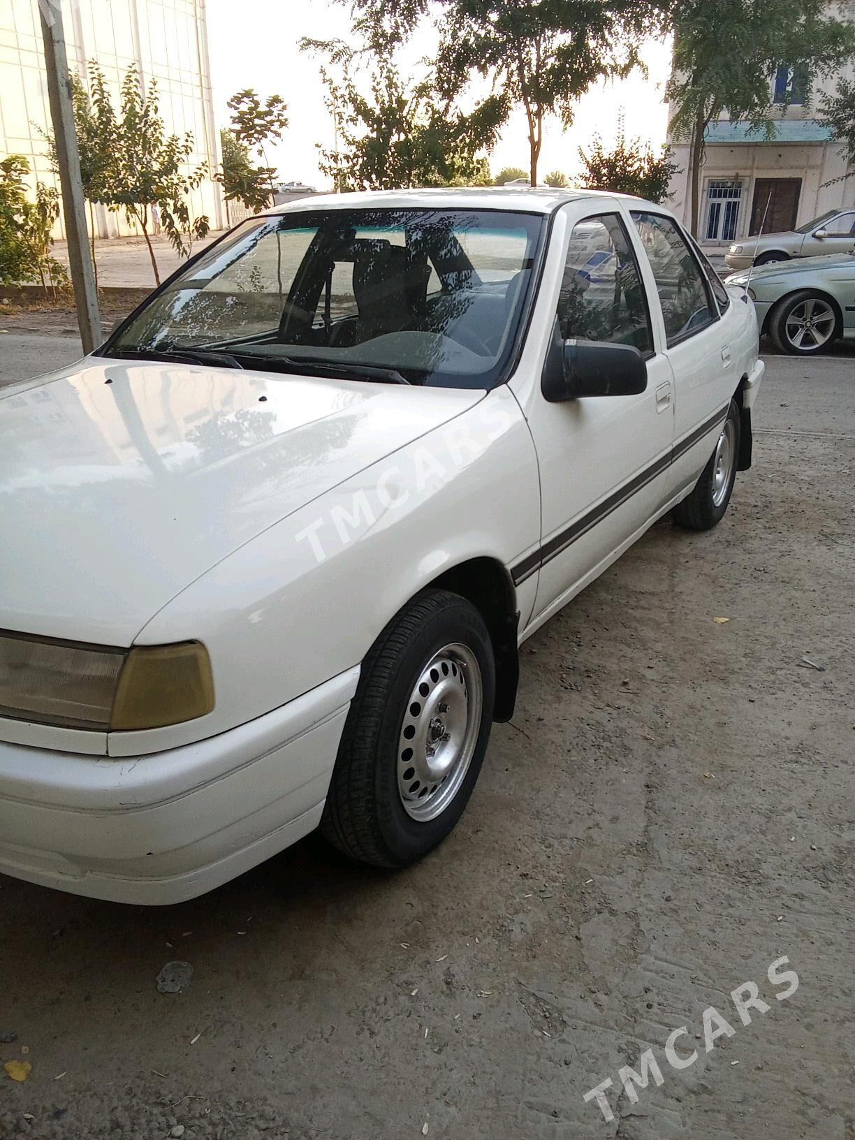 Opel Vectra 1992 - 25 000 TMT - Туркменабат - img 3