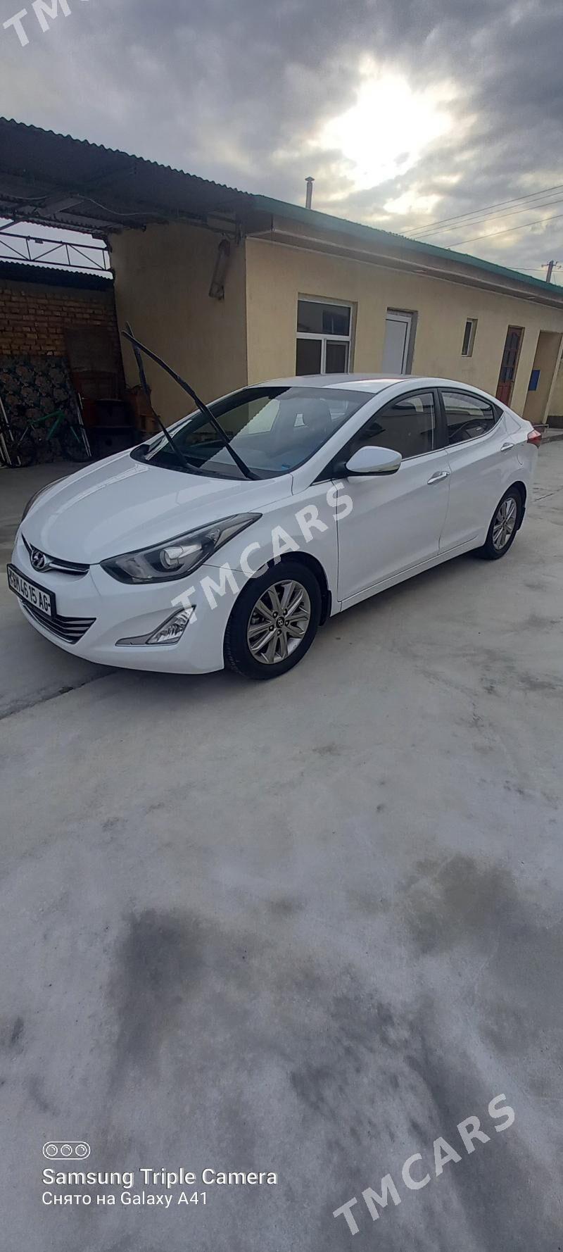 Hyundai Elantra 2014 - 165 000 TMT - Гарадамак - img 5