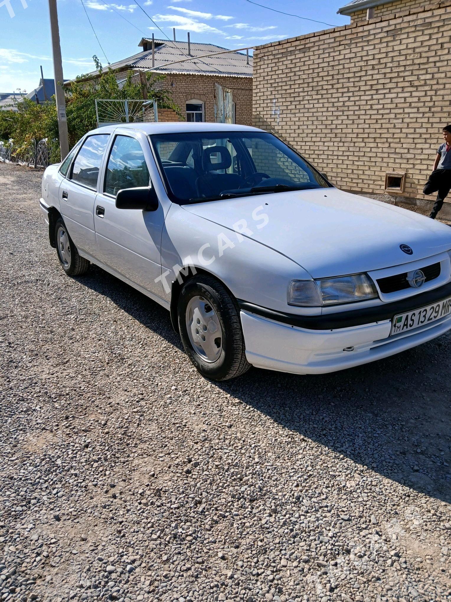 Opel Vectra 1991 - 29 000 TMT - Мары - img 3