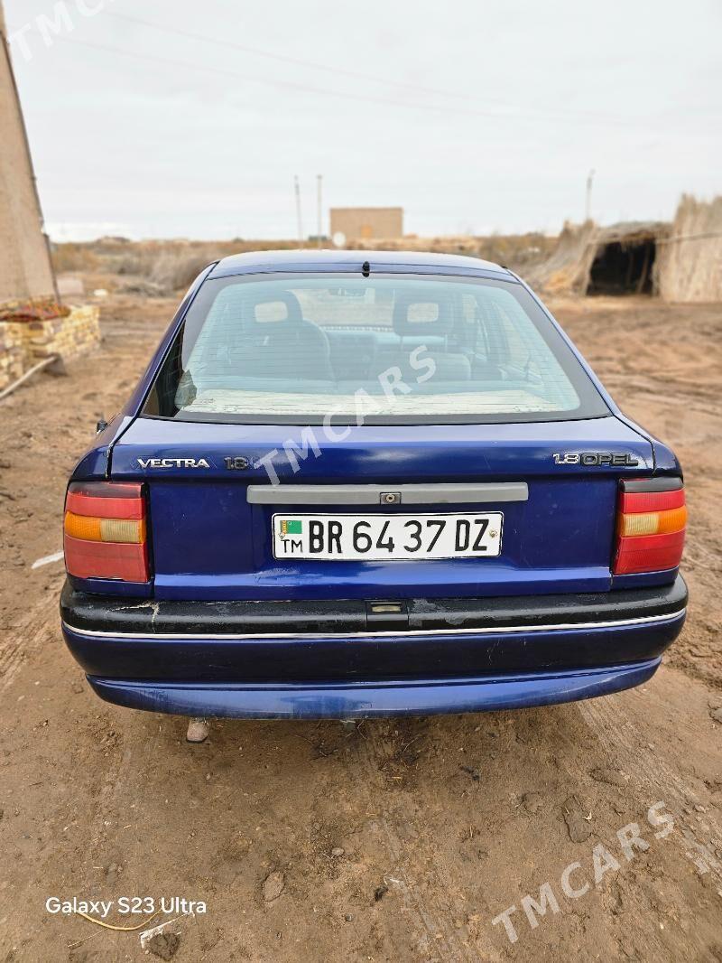 Opel Vectra 1992 - 30 000 TMT - Рухубелентский этрап - img 6