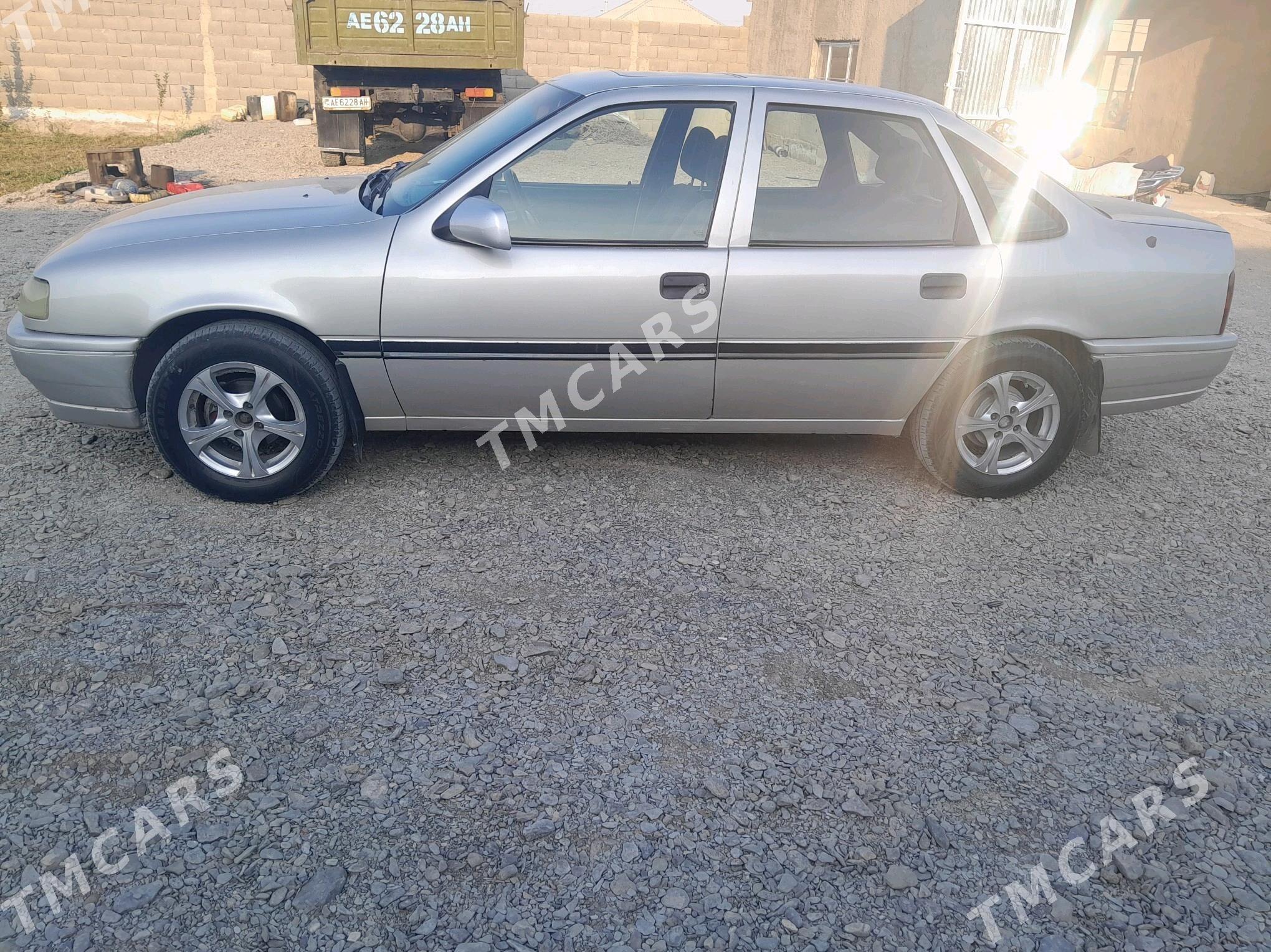 Opel Vectra 1992 - 35 000 TMT - Гёкдепе - img 3