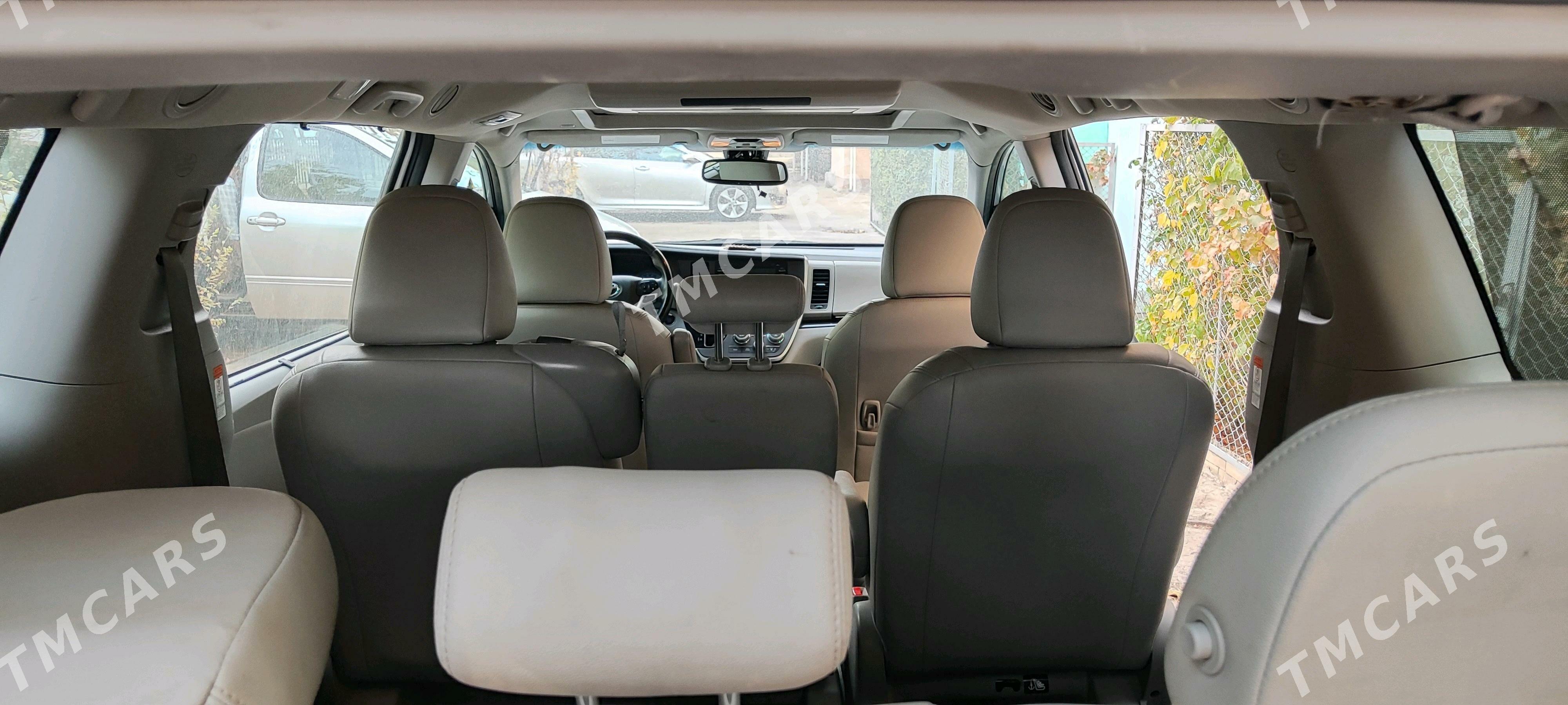 Toyota Sienna 2019 - 430 000 TMT - Мары - img 7