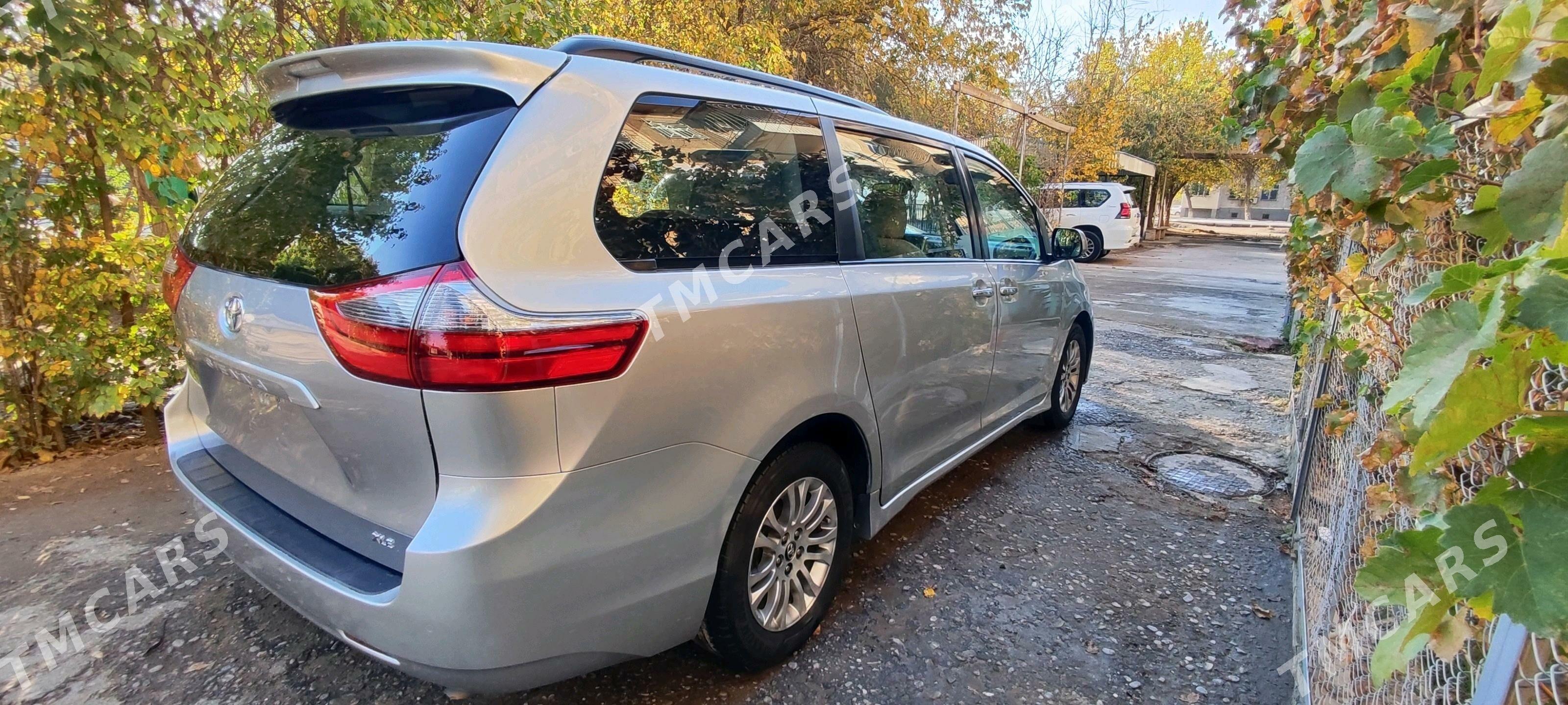 Toyota Sienna 2019 - 430 000 TMT - Мары - img 6