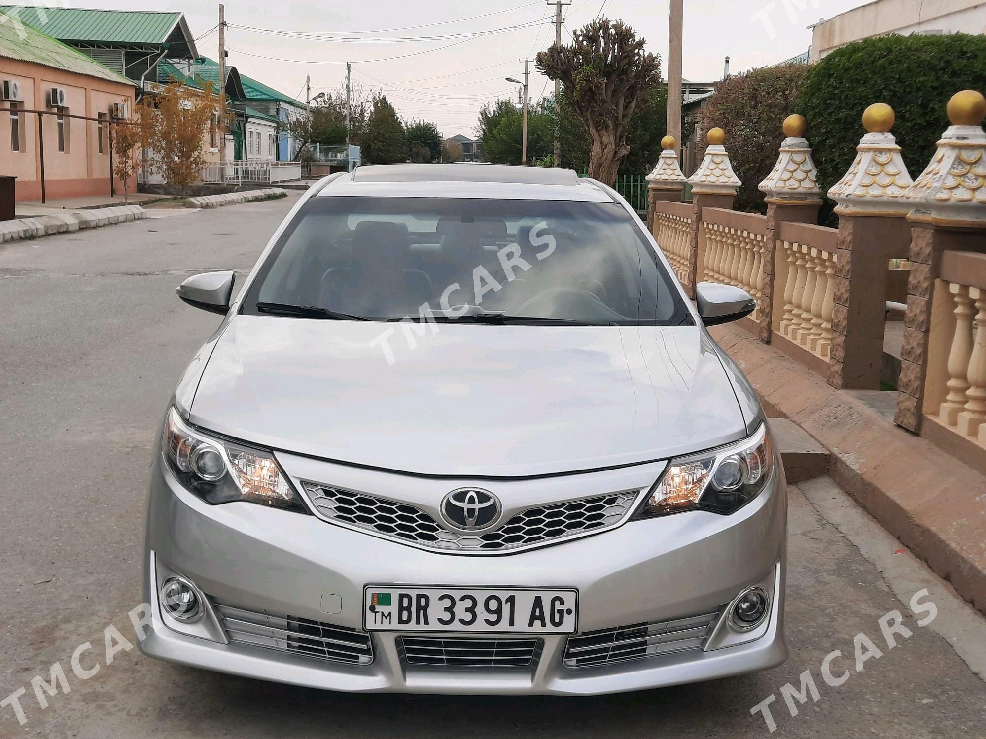 Toyota Camry 2012 - 229 000 TMT - Чоганлы - img 2