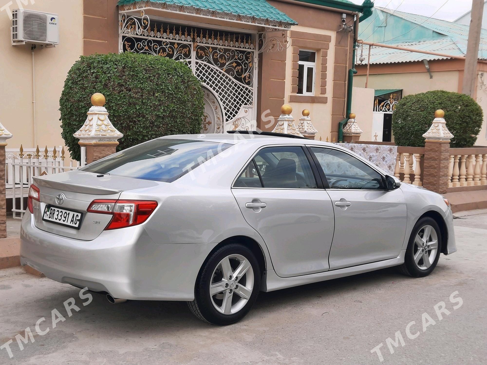 Toyota Camry 2012 - 229 000 TMT - Чоганлы - img 3