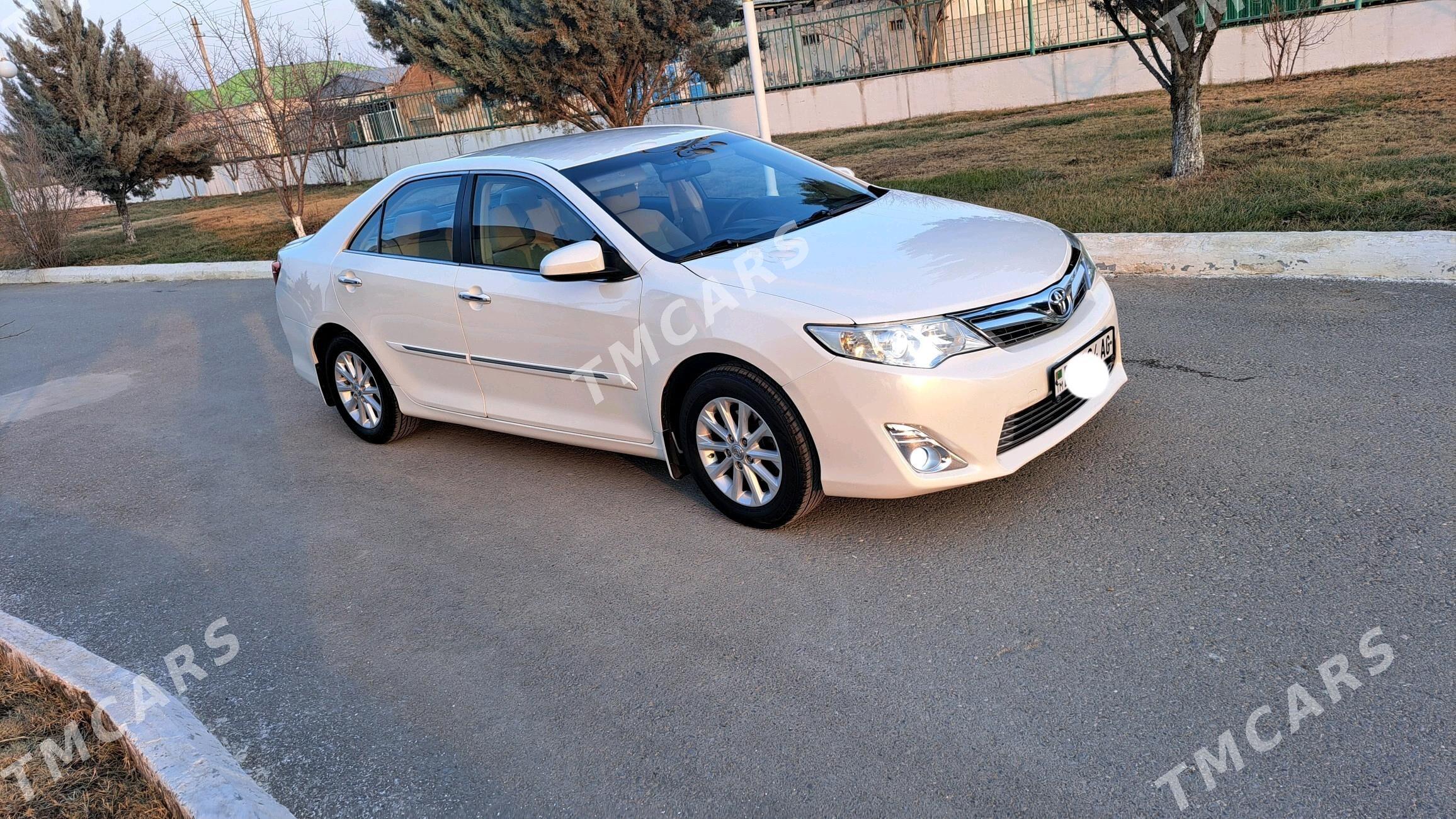 Toyota Camry 2013 - 210 000 TMT - Aşgabat - img 2