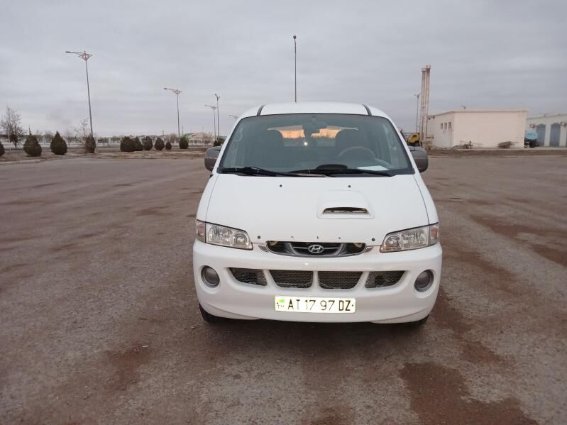 Hyundai H-1 2004 - 110 000 TMT - Дашогуз - img 4