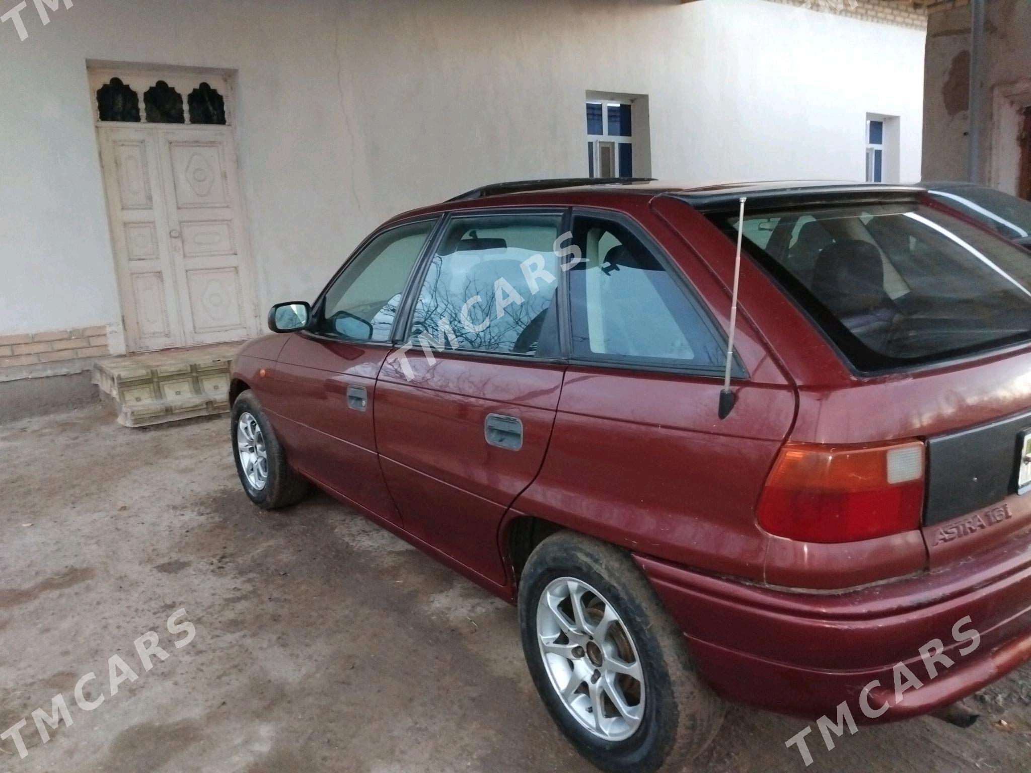 Opel Astra 1995 - 36 000 TMT - Gubadag - img 6