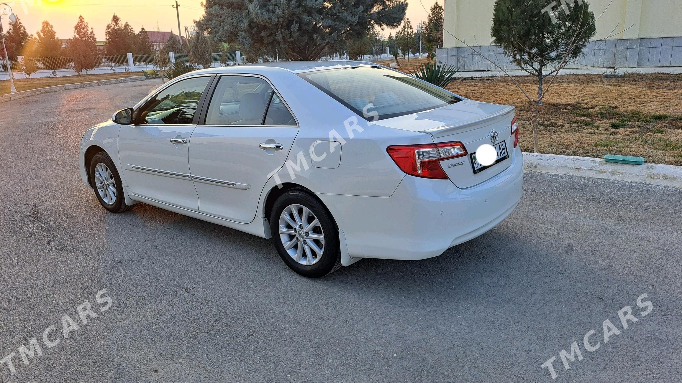 Toyota Camry 2013 - 210 000 TMT - Aşgabat - img 8