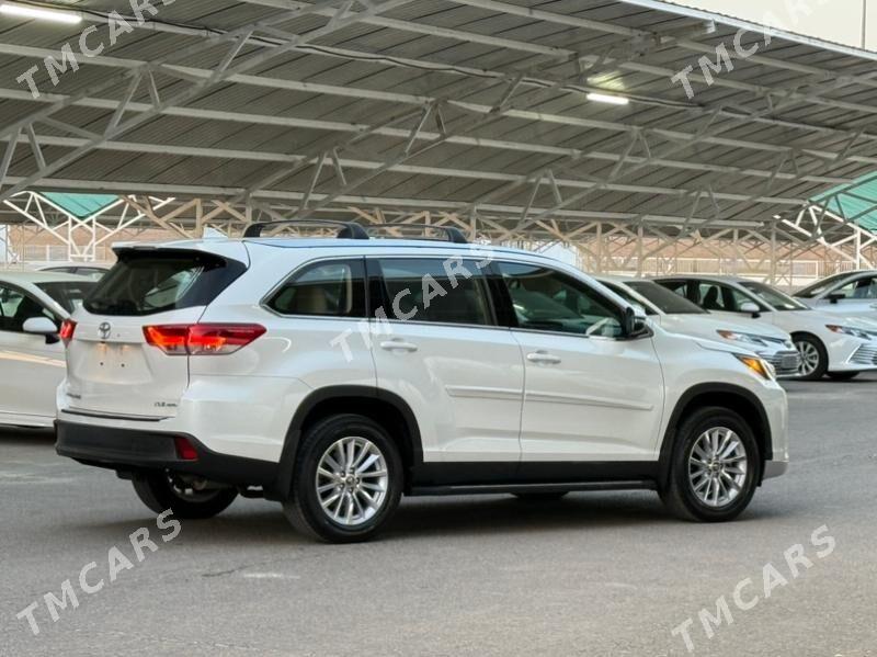 Toyota Highlander 2019 - 555 000 TMT - Ашхабад - img 5