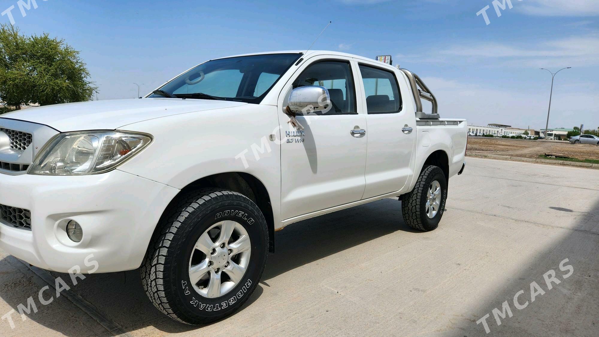 Toyota Hilux 2010 - 230 000 TMT - Tejen - img 2