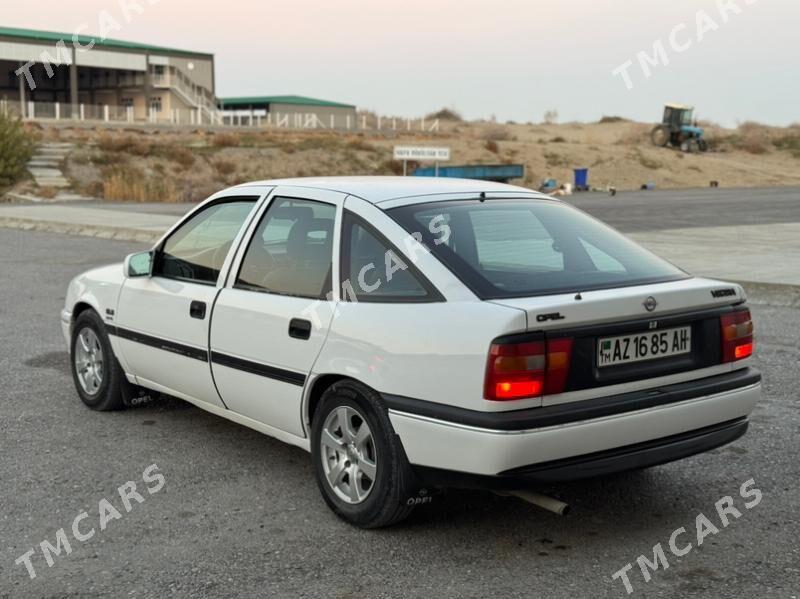 Opel Vectra 1993 - 35 000 TMT - Анев - img 6