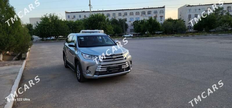 Toyota Highlander 2019 - 460 000 TMT - Мары - img 5