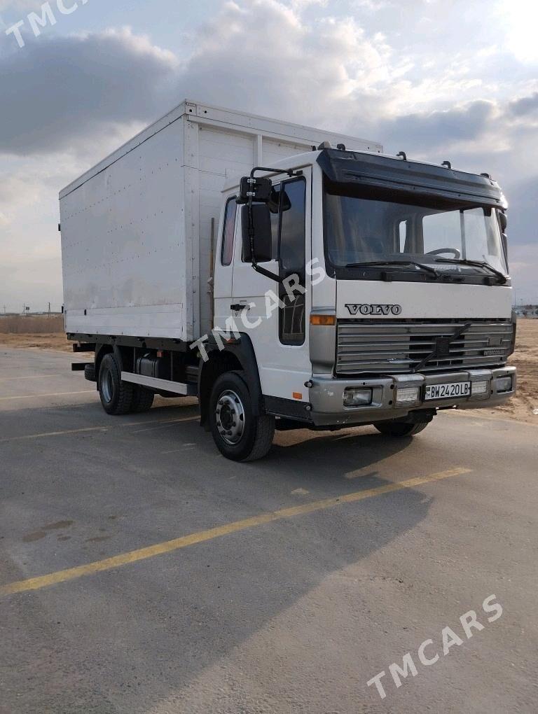 Volvo EURO 4 2000 - 270 000 TMT - Туркменабат - img 2