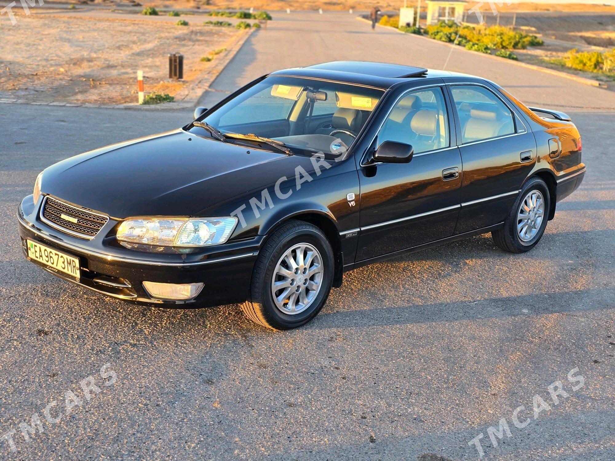 Toyota Camry 1999 - 250 000 TMT - Мары - img 3