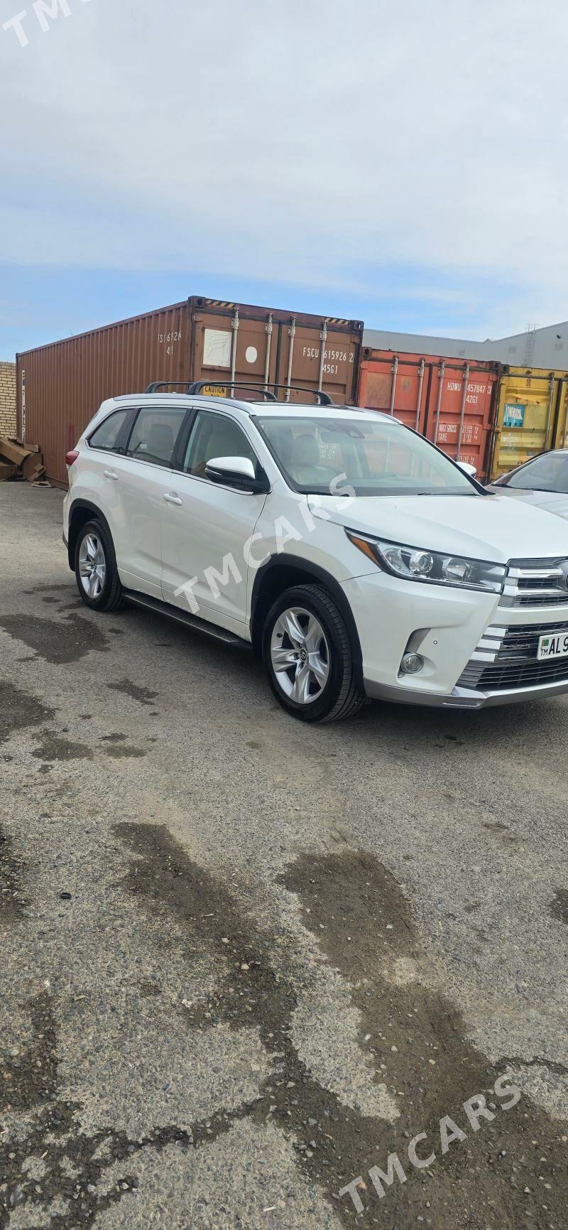 Toyota Highlander 2018 - 440 000 TMT - Мары - img 6