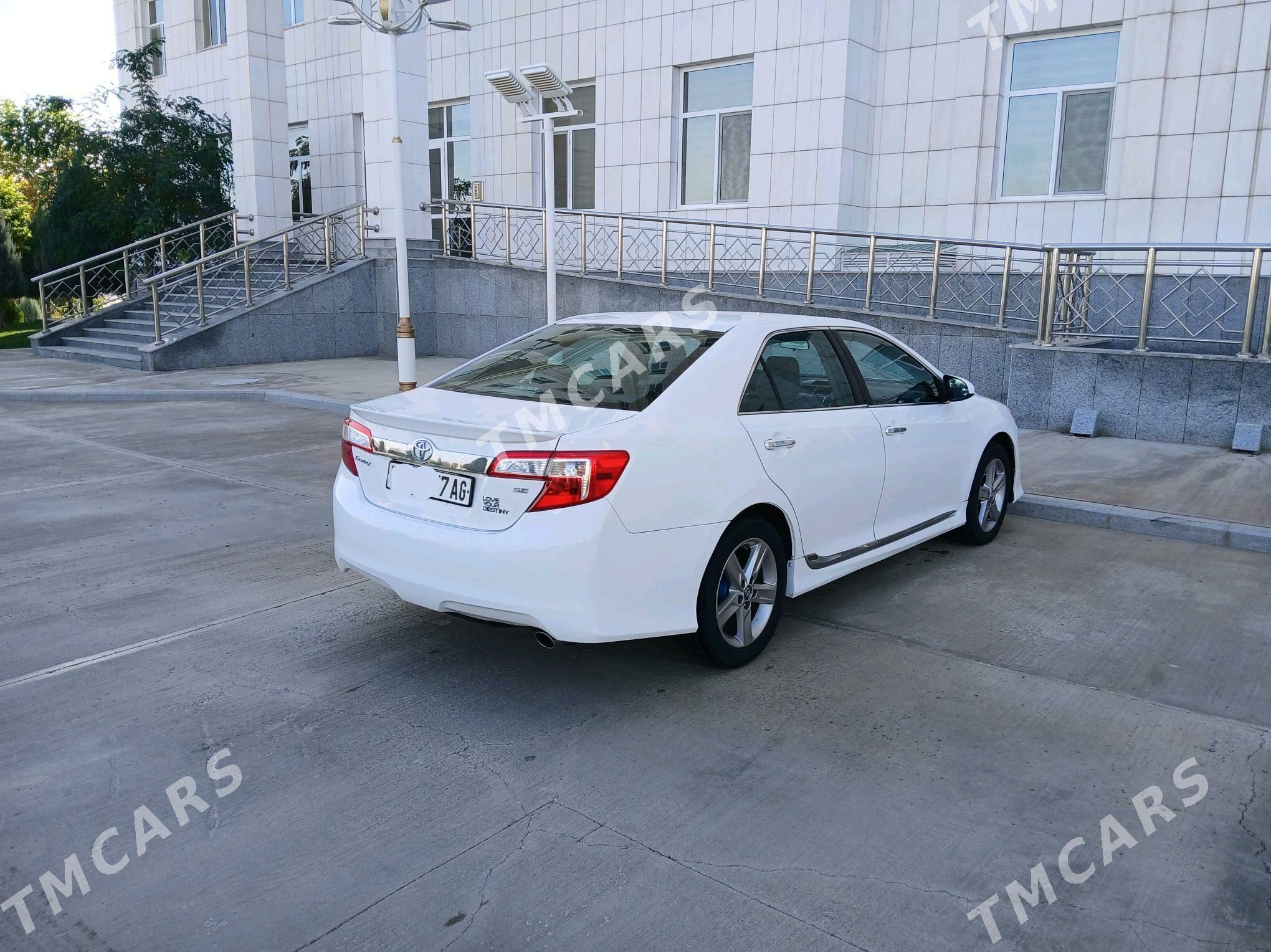 Toyota Camry 2014 - 200 000 TMT - Ашхабад - img 3