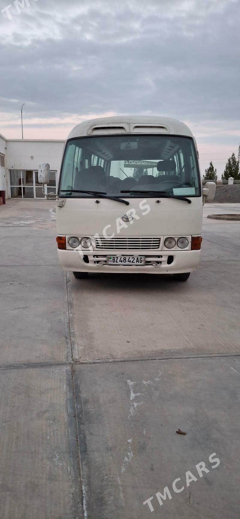 Toyota Coaster 2006 - 450 000 TMT - Köşi - img 2